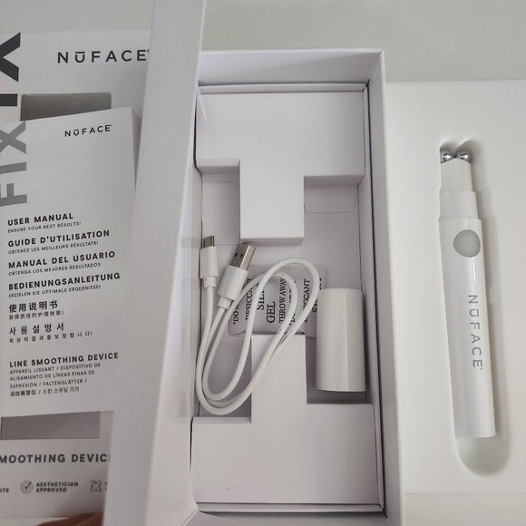 Nuface Fix Line Smoothing Device - Picture 4 of 4